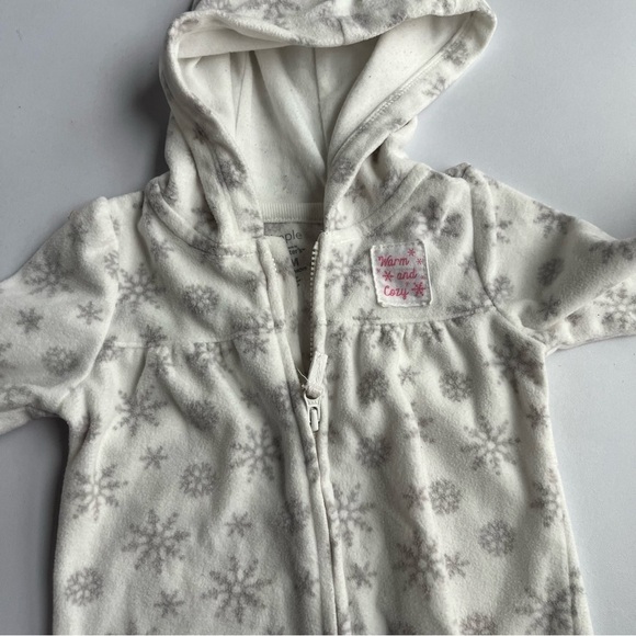 Simple Joys Fleece Footless Zip Winter Cold BodySuit Baby Girl Boy size 6 months - Picture 2 of 5